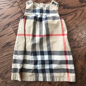 Girls Burberry dress!  Size 4.  Great condition.